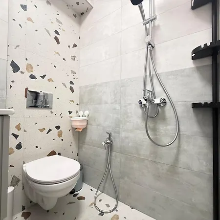 Shanti Urban Oasis Center Апартамент