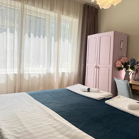 Shanti Urban Oasis Center Апартамент *
